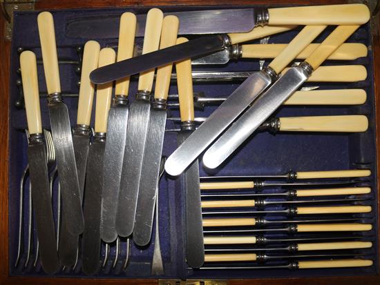 A plated part canteen of cutlery